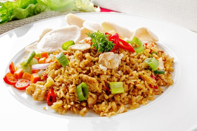 Tips Masak Nasi Goreng Rendah Kalori, Cocok Banget Buat Menu Sarapan 