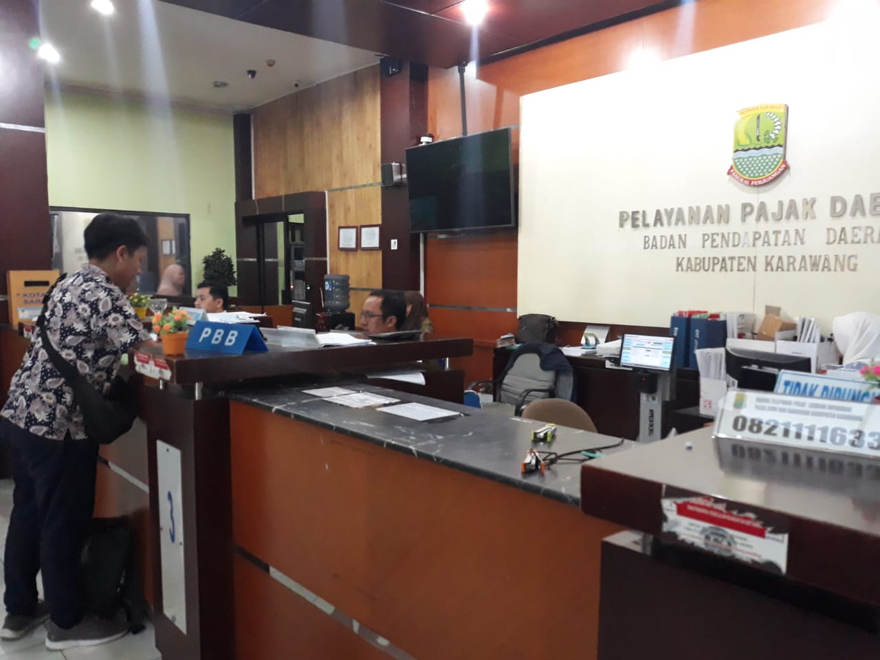 Pelayanan Publik Tetap Buka Jelang Cuti Bersama Idul Adha di Bapenda Kabupaten Karawang