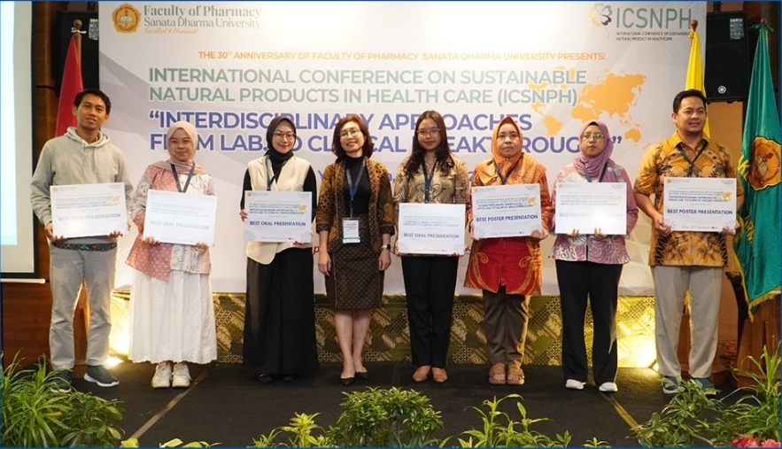 Dosen Fakultas Ilmu-Ilmu Kesehatan Universitas Esa Unggul Raih Penghargaan Best Poster Presentation