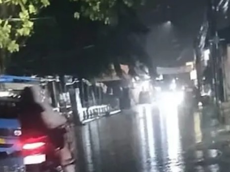 Drainase Mampet, Warga Nagasari Keluhkan Genangan Air