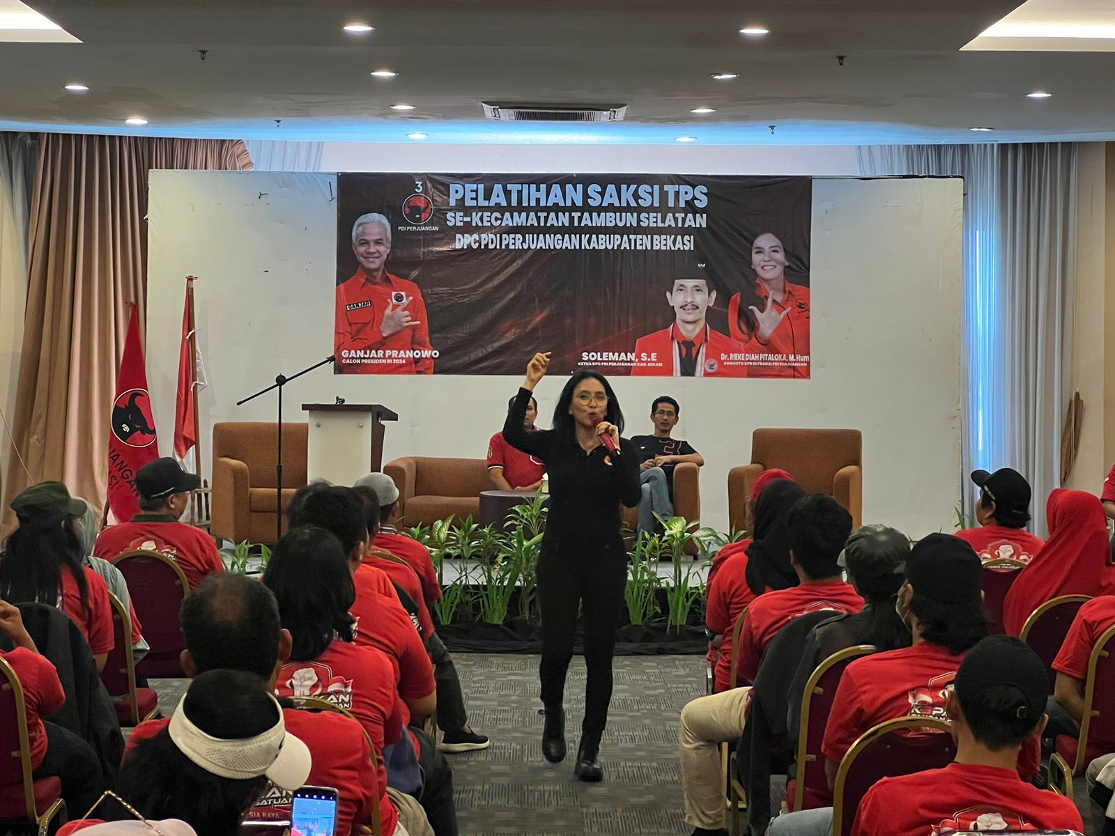 Patok Kemenangan Pemilu 2024, PDIP Kabupaten Bekasi Latih Para Saksi TPS