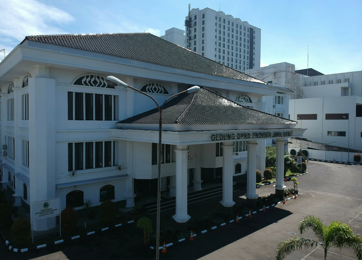 Kinerja DPRD Jabar Dinilai Melempem, Pengawasan Lemah dan Serapan Anggaran Rendah