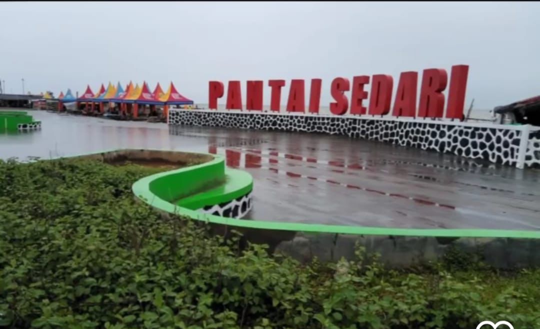 Dari Desa Tertinggal Menuju Desa Wisata: Transformasi Sedari Lewat Pantai dan Mangrove