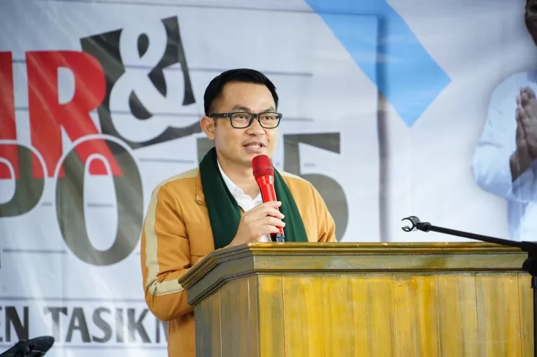 Kepala Dinas Pendidikan Jawa Barat Membuka Job Fair dan Expo P5 Di SMKN Kadipaten Kabupaten Tasikmalaya
