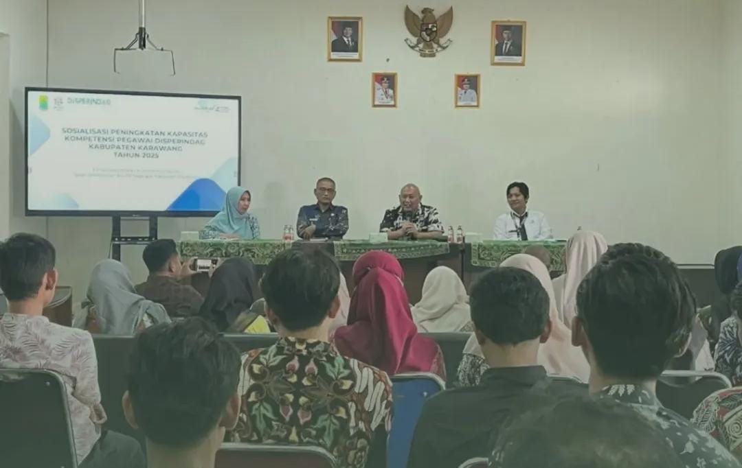 Disperindag Karawang Gelar Sosialisasi Peningkatan Kapasitas Pegawai untuk Perkuat Layanan Publik 2025