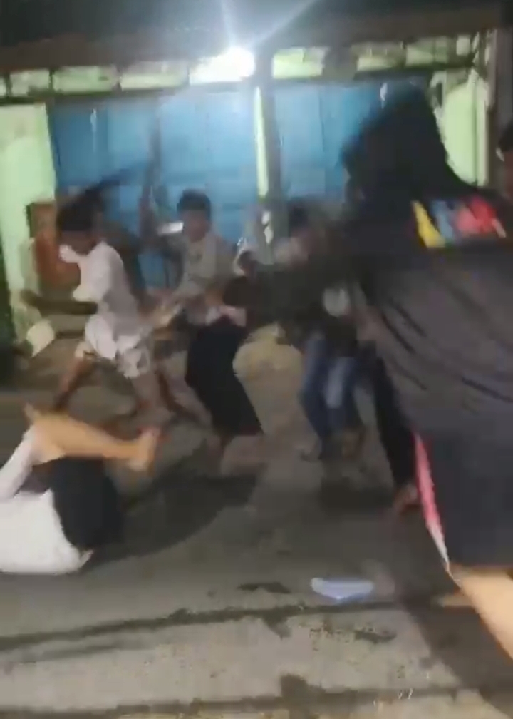 Perang Sarung Kebablasan, Sahur Pertama di Tambun Selatan Berujung Ricuh