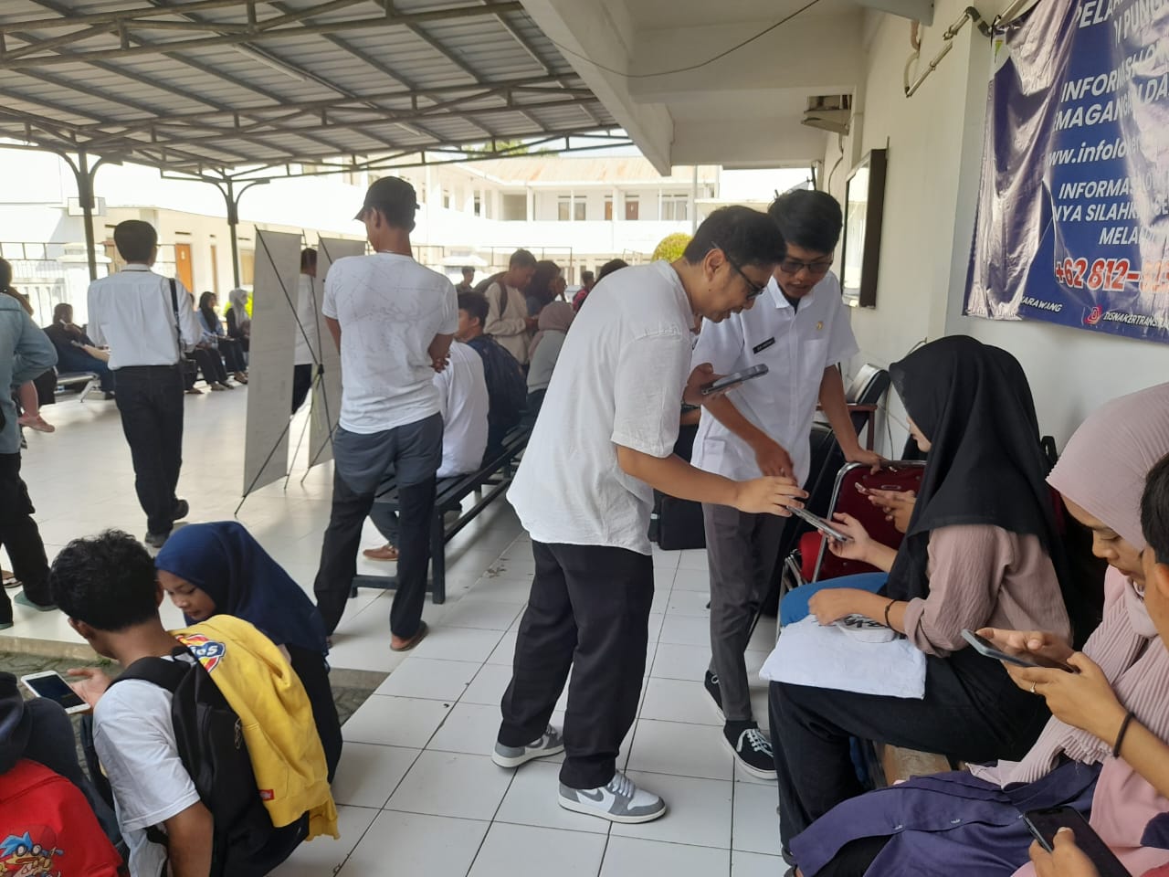 Disdukcapil Karawang Gelar Layanan Adminduk Terhadap Para Siswa BLK