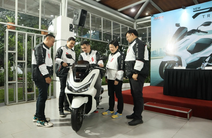 New Honda PCX 160 Resmi Meluncur di Jawa Barat, Berkelas dan Banyak Fitur Canggihnya, Cek Harganya Disini