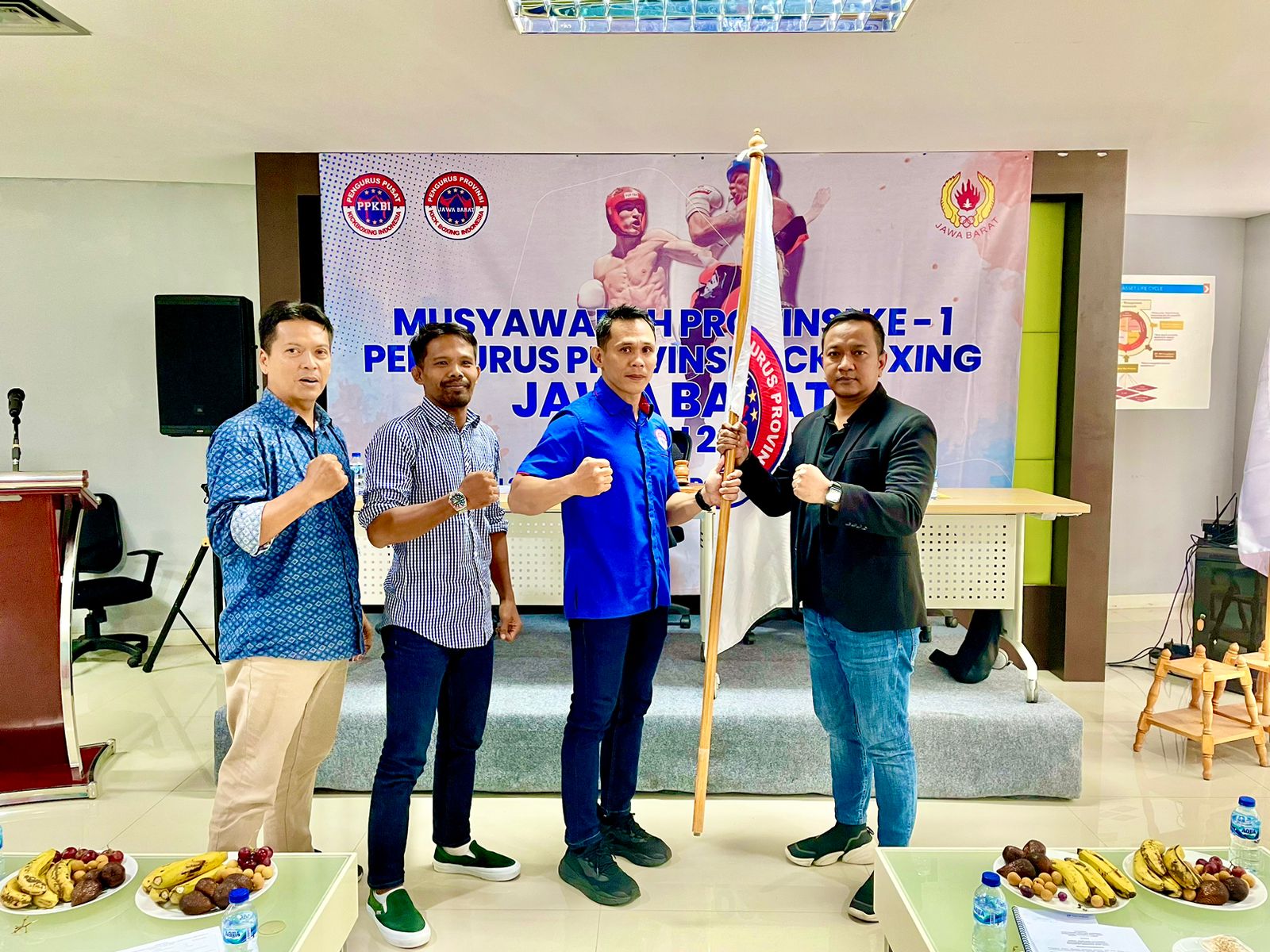 Aklamasi, Ikhsan Nurdjamil Resmi Gantikan Iskandar Berlin sebagai Ketua Kick Boxing Jabar Periode 2023-2027