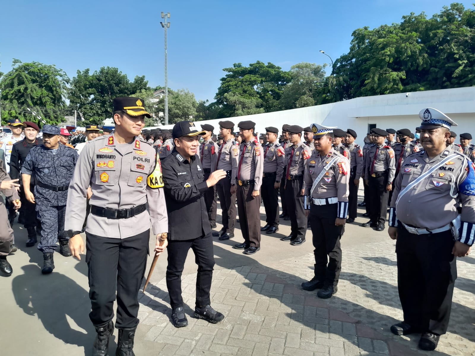 Pastikan Kesiapan Pengamanan Nataru, Polres Karawang Gelar Apel Pasukan Operasi Lilin Ladoya 2023