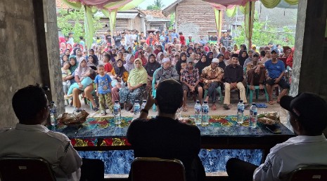 Reses Perdana Kang Pipik Menyerap Banyak Aspirasi dari Masyarakat Karawang dan Purwakarta