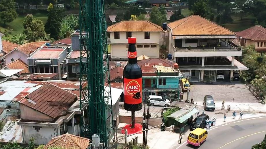 Akhirnya Setelah Lama Ditunggu, Botol Kecap ABC Raksasa yang Ikonik Hadir Kembali di Puncak dengan Wajah Baru