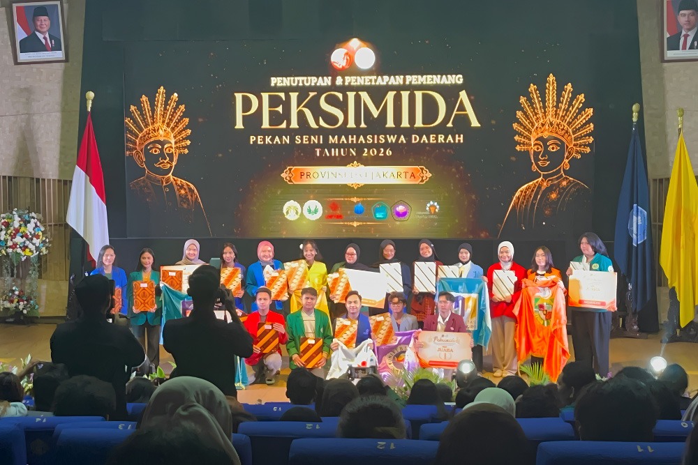 Tampil di Ajang Seni Mahasiswa Tingkat DKI, Mahasiswa Universitas Esa Unggul Raih Prestasi PEKSIMIDA 2026