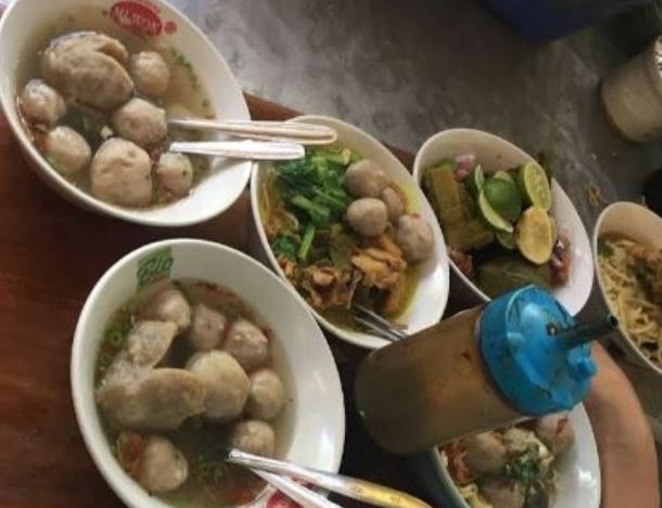 9 Tempat Makan Bakso di Kabupaten Karawang yang Wajib Kamu Kunjungi saat Liburan, Apa Saja?