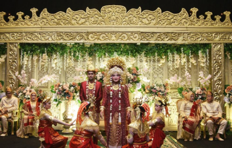 Rangkaian Tradisi Pernikahan Adat Palembang, Mulai dari Kenalan Sampai Munggahan