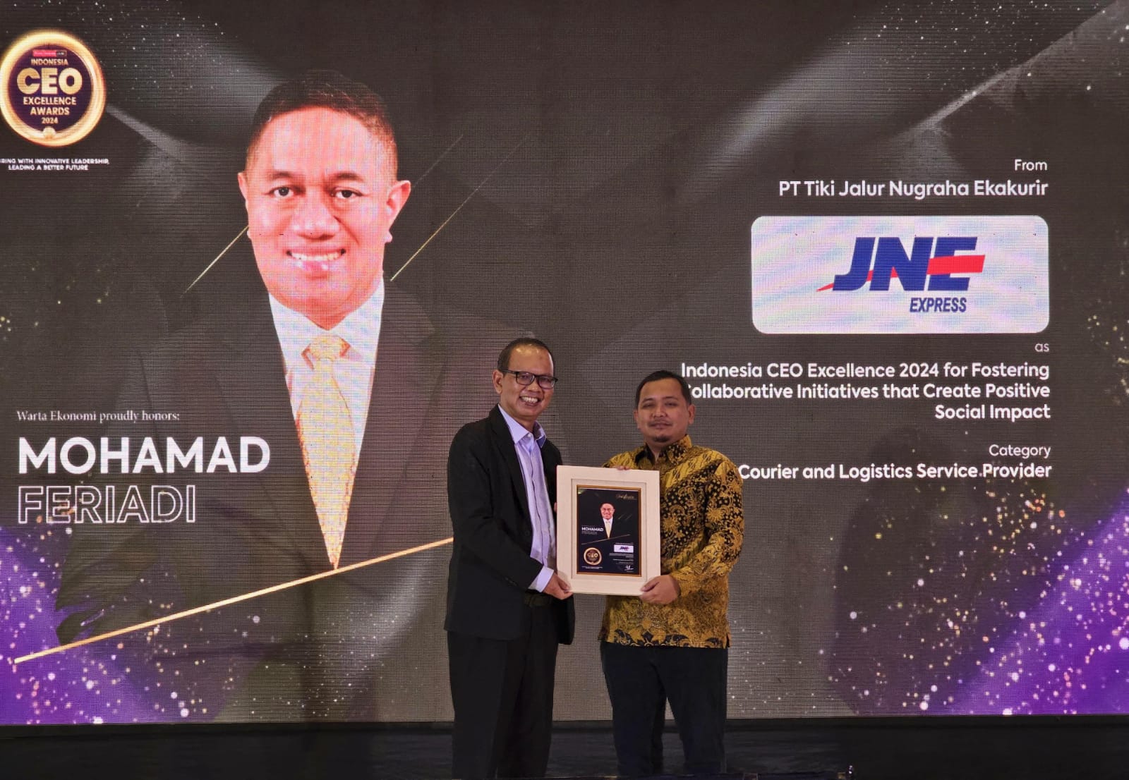 Presiden Direktur JNE, M. Feriadi Soeprapto Dianugerahi Penghargaan Indonesia CEO Excellence 2024