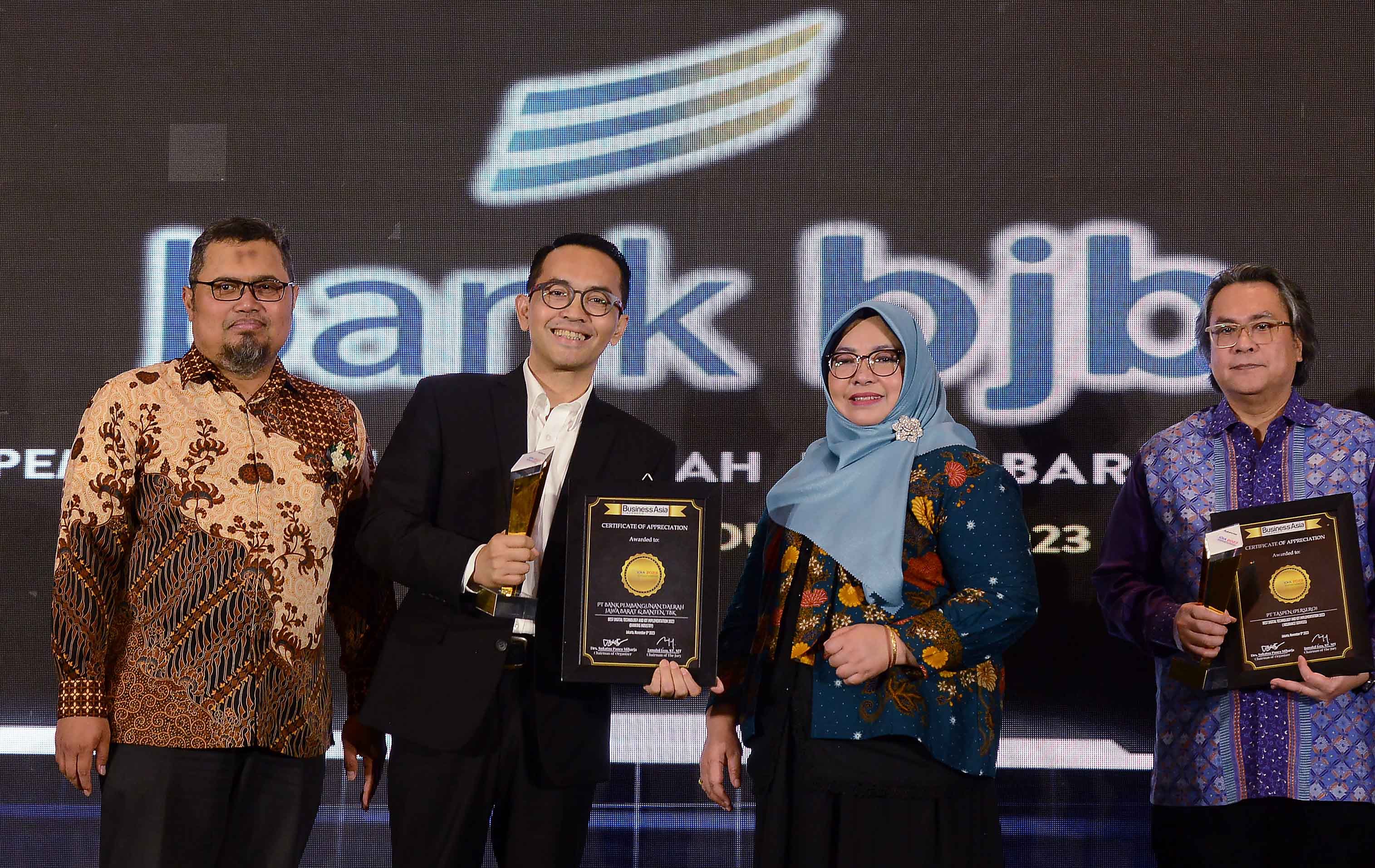 bank bjb Raih ‘Best Digital Technology and IOT Implementation 2023 in Banking Industry’ Dari  Business Asia