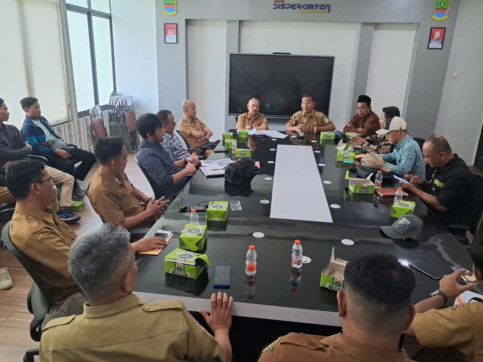 Pengembang Perumahan Puri Nirwana Residence Bertemu Warga Bahas Penanganan Banjir