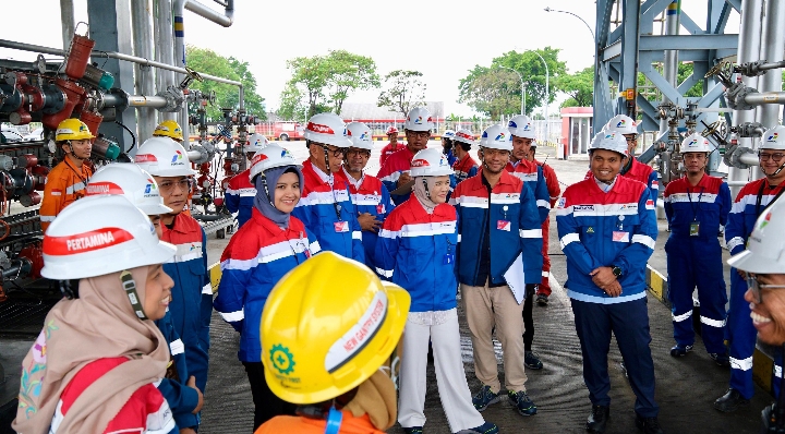 Dewan Komisaris Pertamina Patra Niaga Meninjau Langsung Keandalan Operasi Fuel Terminal Ujung Berung
