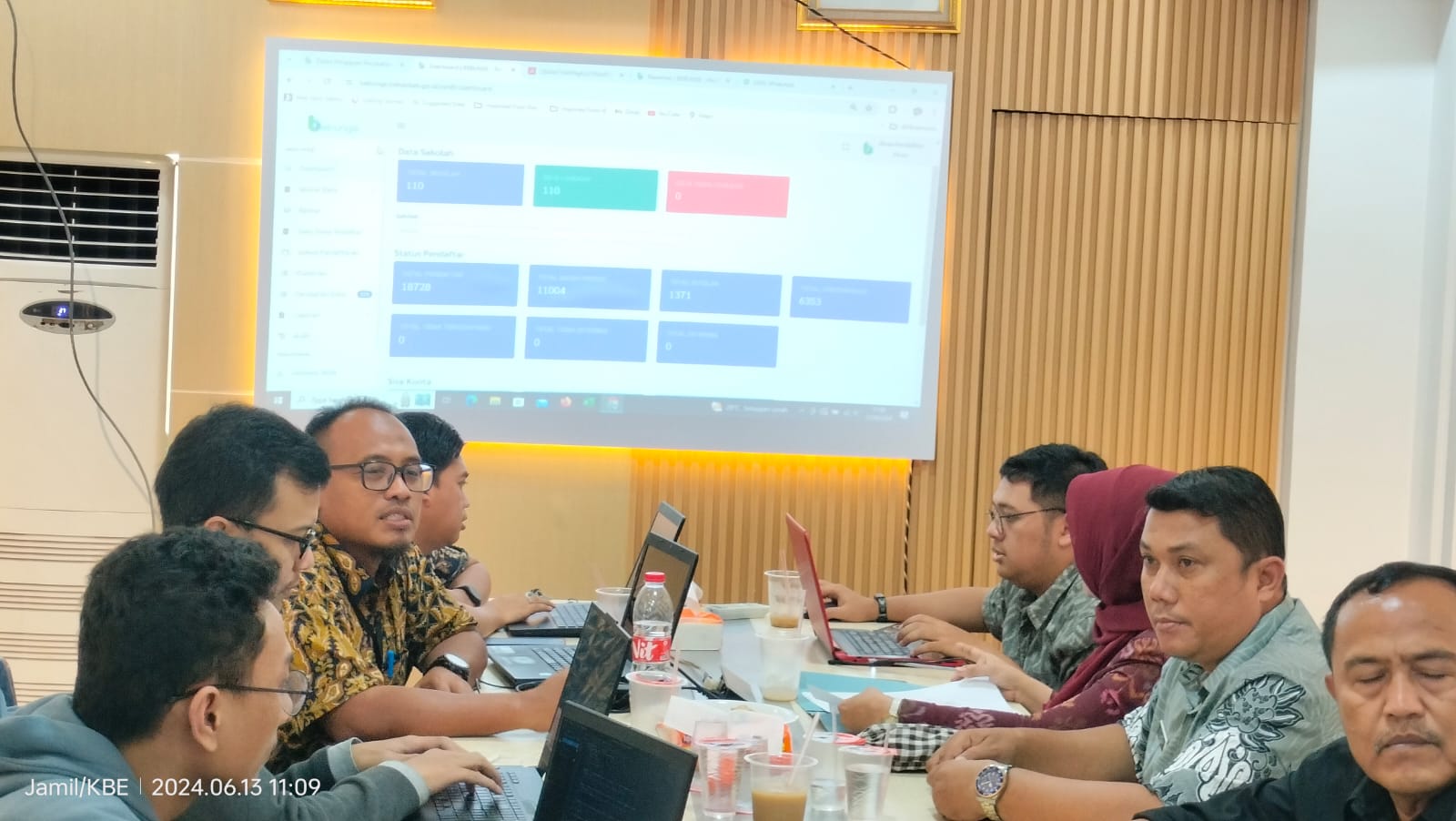 Pemkab Bekasi Komit Sukseskan PPDB Online Jenjang SMP 