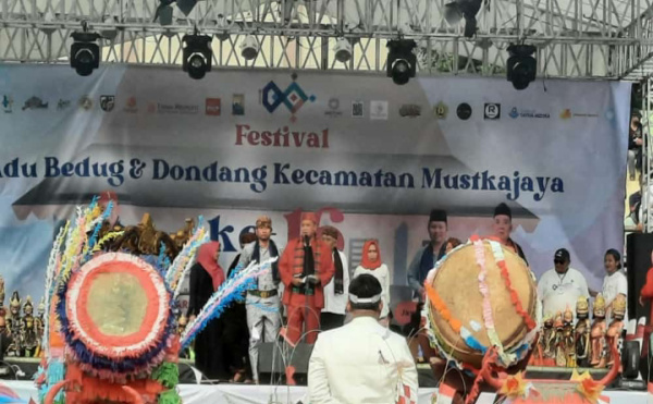 Festival Adu Bedug dan Dondang  Mustikajaya Tradisi Khas Betawi yang Tetap Dipertahankan 