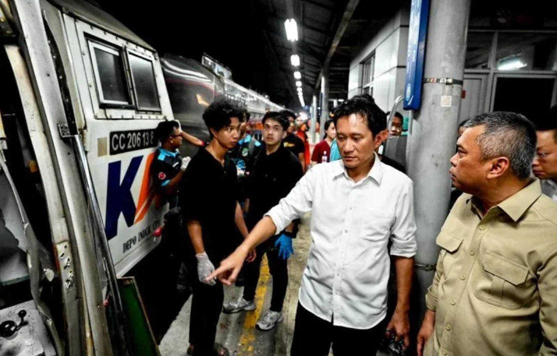 Tragedi Tabrakan Kereta di Bekasi Timur, Korban Tewas Bertambah