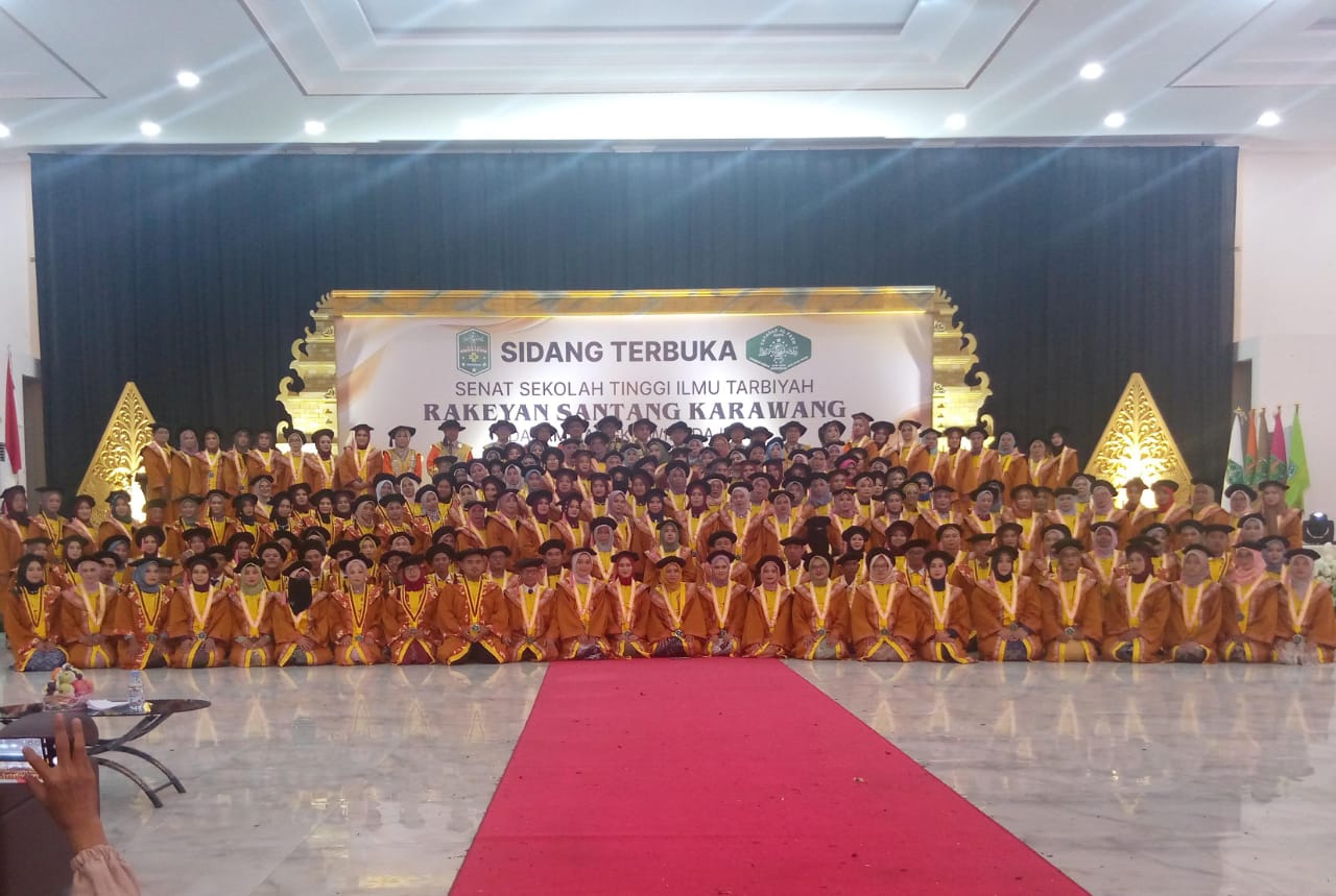 Gelar Wisuda Angkatan ke-III, STIT Rakeyan Santang Karawang Luluskan 189 Mahasiswa