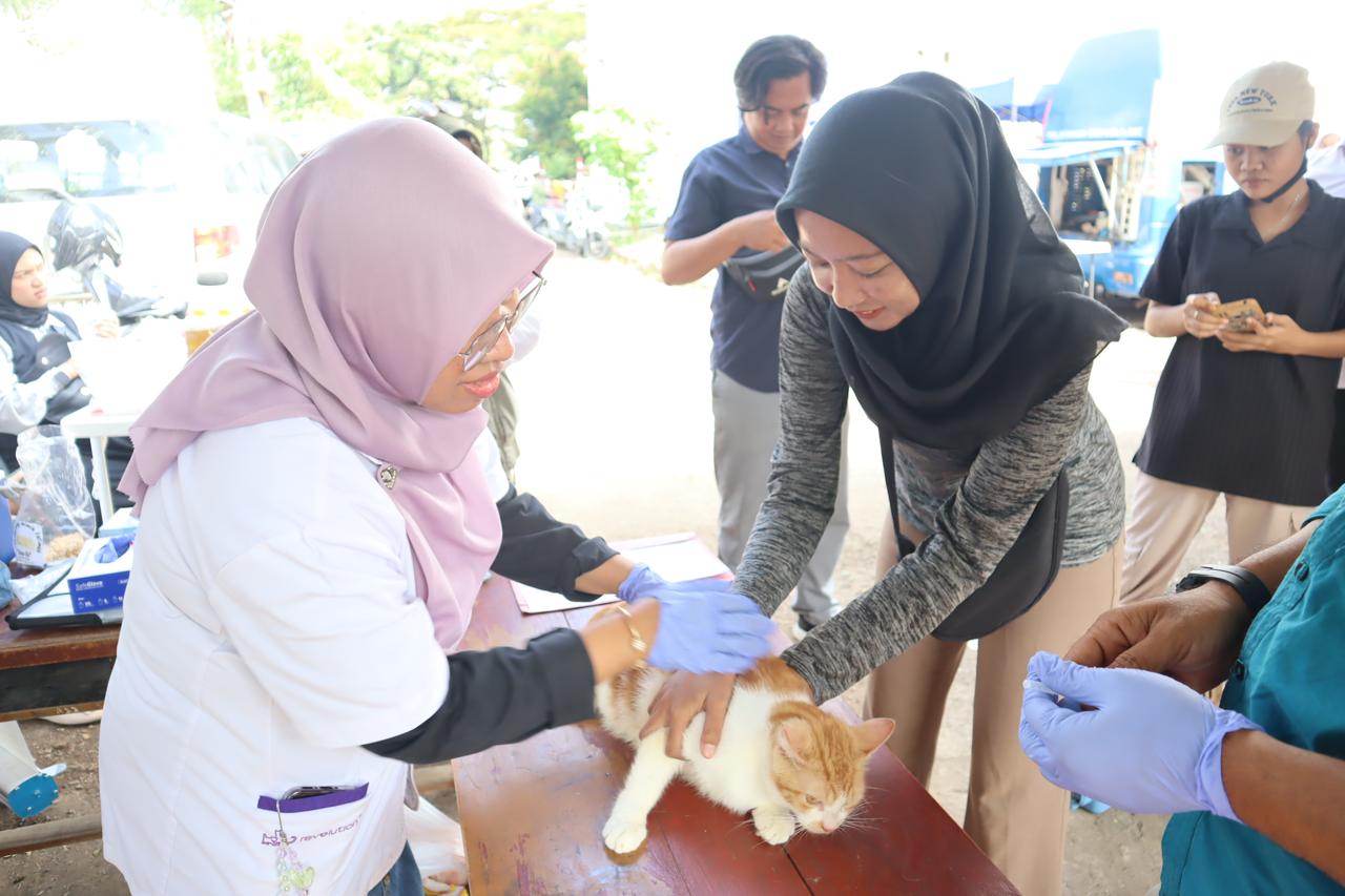 Puncak HUT Karawang: Distan Sediakan Sebanyak 391 Dosis Vaksin Rabies Secara Gratis