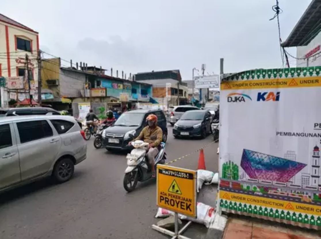Pembangunan JPO Stasiun Bekasi Dimulai, Warga Harap Kurangi Kemacetan