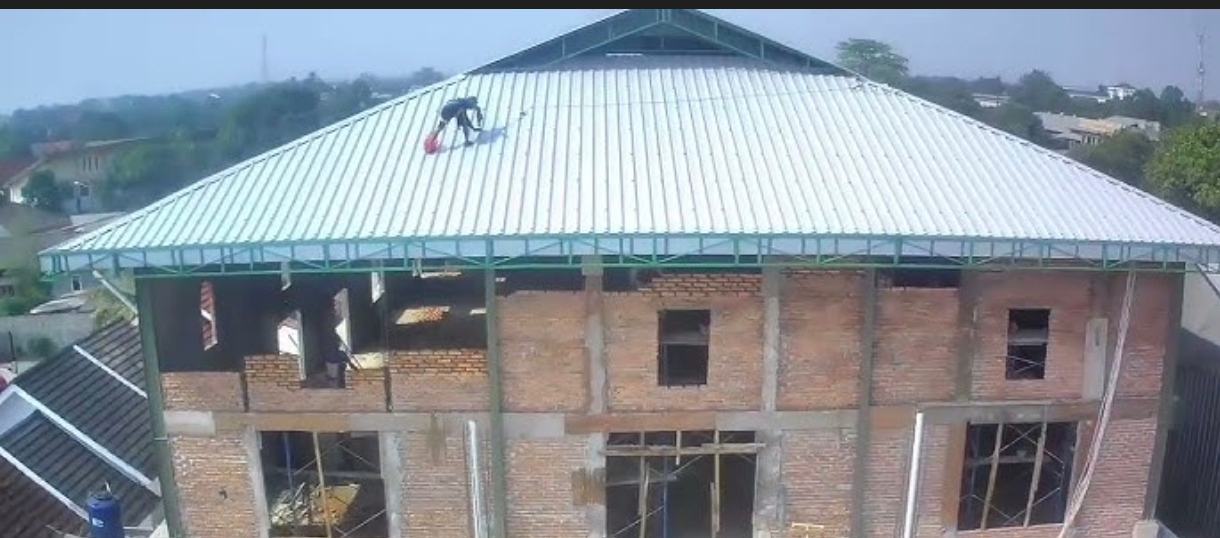 Pembangunan Gedung Serbaguna Dedikasi untuk UMKM Lokal