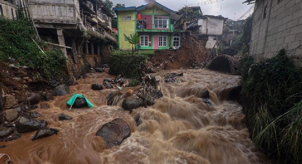 Potensi Banjir dan Longsor Meningkat, Sejumlah Wilayah di Jawa Barat Terdampak