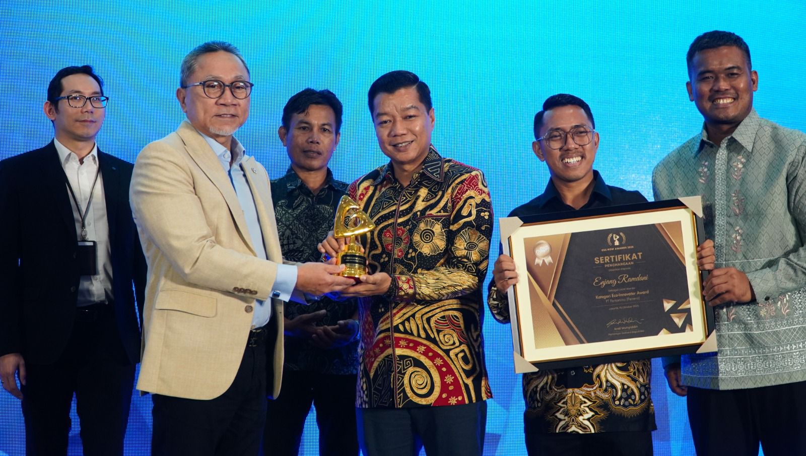 Pertamina Patra Niaga RJBB Raih Penghargaan ESG Lewat Program Desa Energi Berdikari