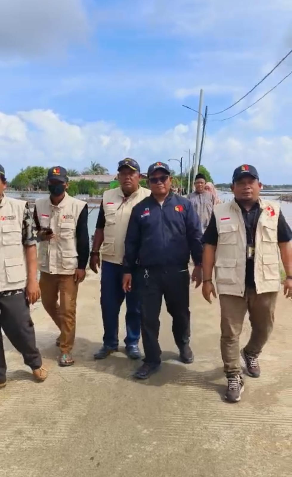 Dibeberapa Lokasi TPS, Bawaslu Karawang Temukan Banyak Kertas Suara yang Kurang dan Tertukar