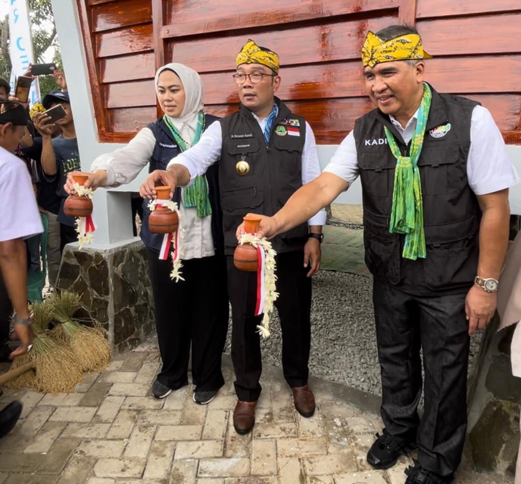 Selamatkan Pangan di Desa, Ridwan Kamil Luncurkan Program Leuit Tapal Desa di Karawang