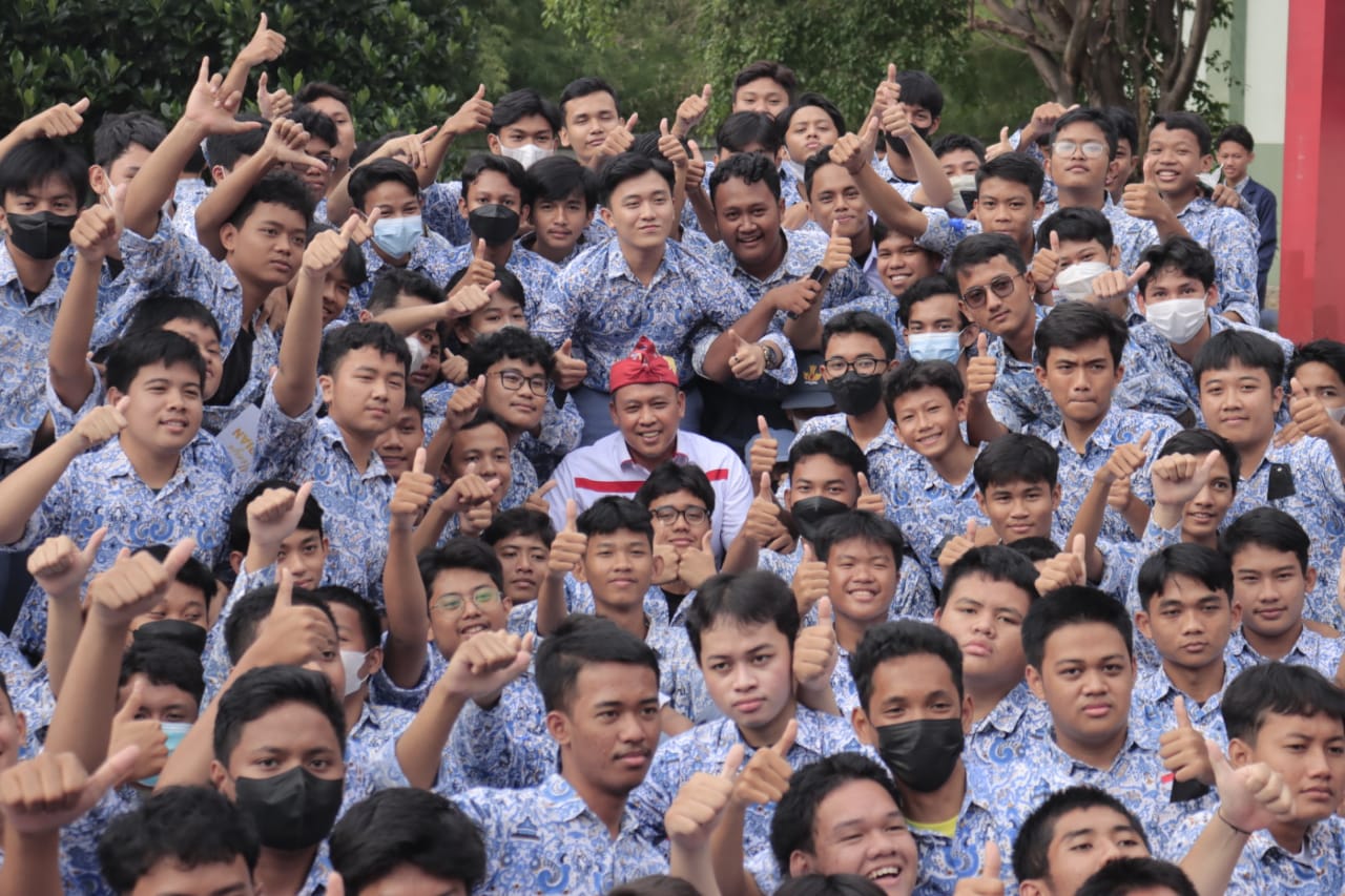 Tri Adhianto Sosialisasikan Wawasan Kebangsaan di Sekolah Wilayah Bekasi Selatan, Lihat Keseruannya