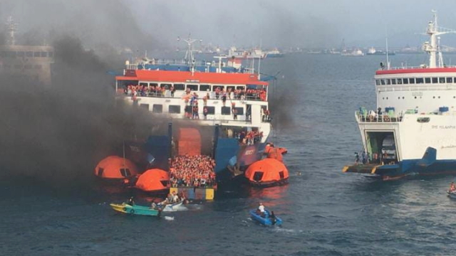 Basarnas: Jumlah Penumpang Royce 1 yang Kebakaran di Selat Sunda 456 Orang