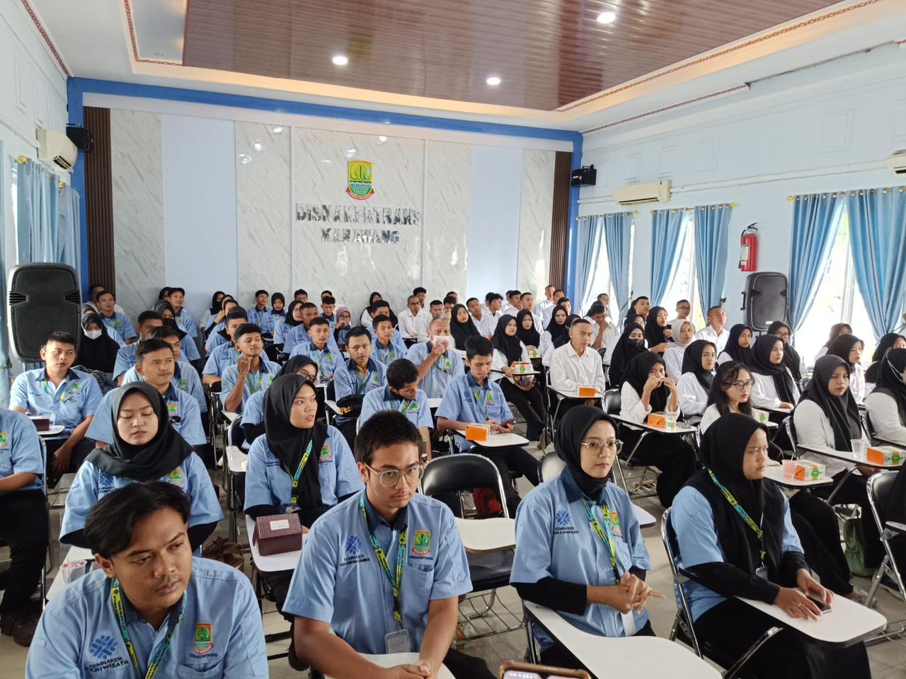 Job Fair 2024, Bupati Aep Buka Loker untuk 1.135 Pencari Kerja di Karawang