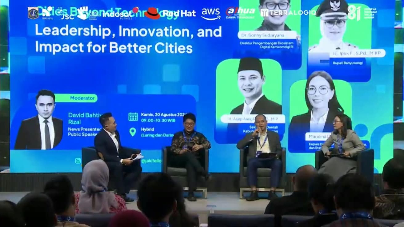 KEREN! Sekda Karawang Dipercaya Bicara Transformasi Layanan Publik di Forum Jakarta Smart City