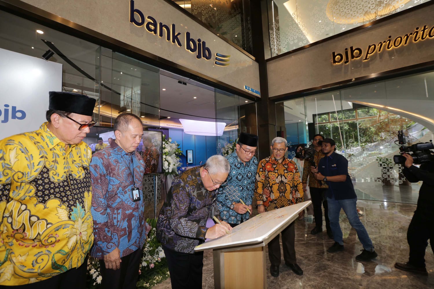 Peresmian Gedung Kantor bank bjb di T Tower  Diyakiki Percepat Akselerasi Bisnis