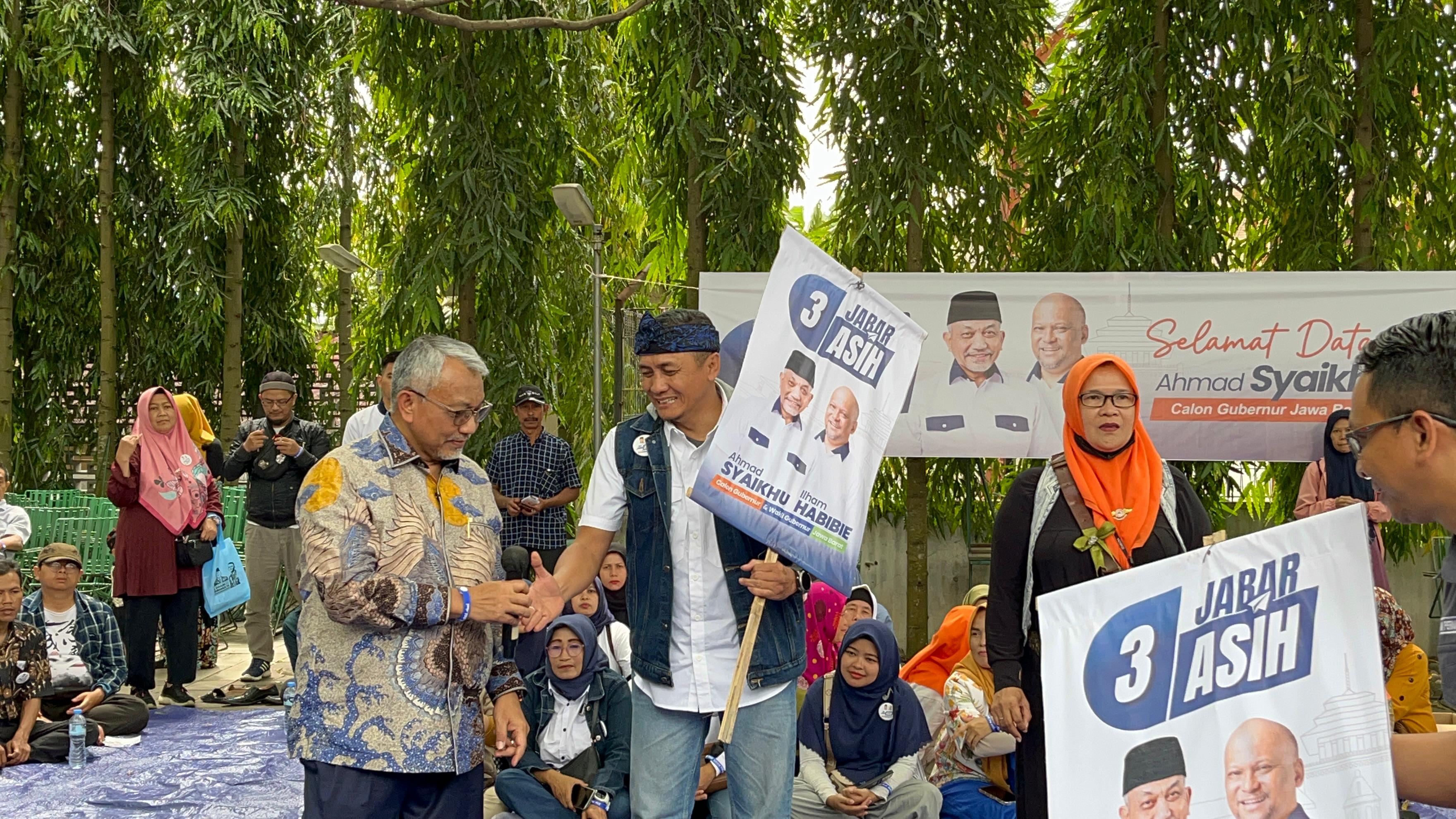 Lewat Teras ASIH, Ahmad Syaikhu-Ilham Habibie Dekat dan Dengarkan Aspirasi Rakyat