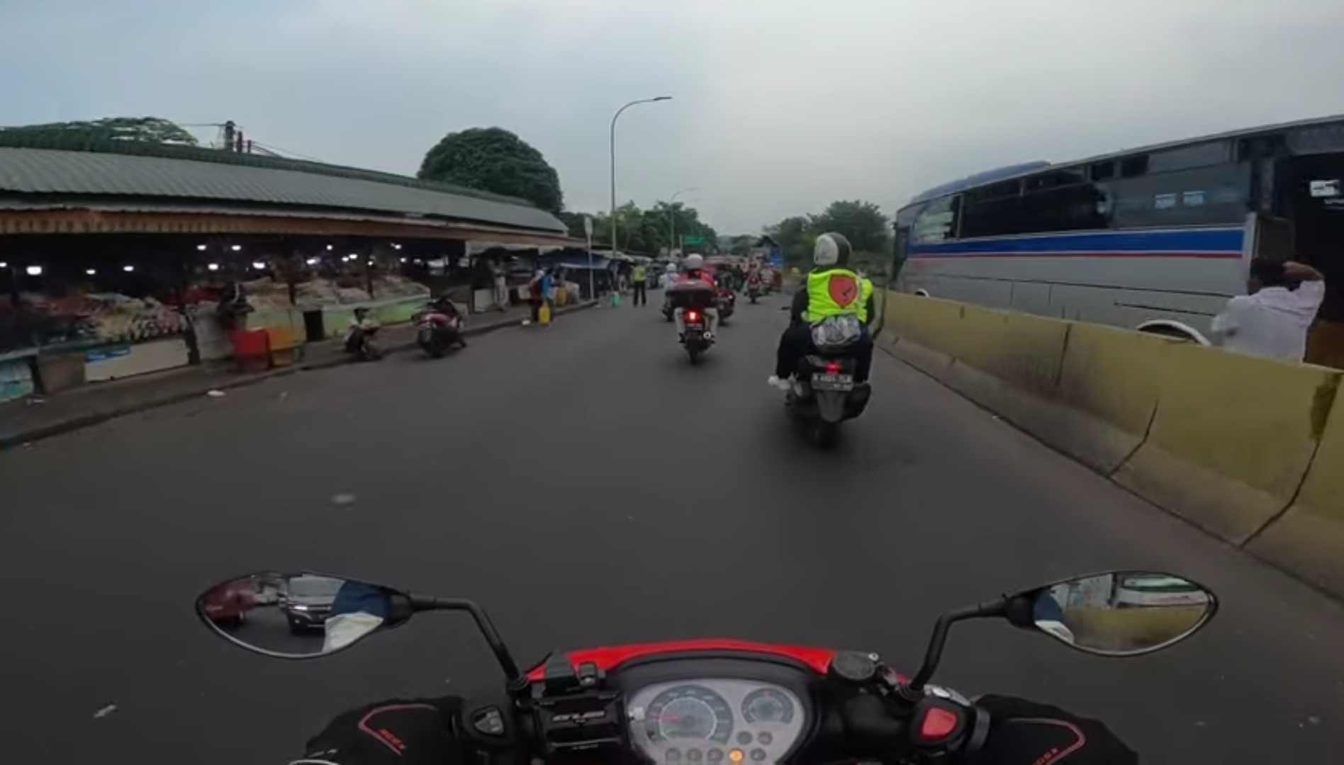 Banyak Pemudik Pilih Jalan Malam, Ini Risiko Mudik Motor Saat Lebaran 2026