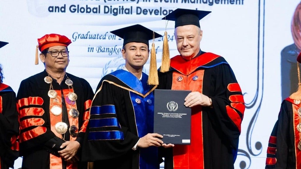 Ini Alasan Kenapa Raffi Ahmad Layak Mendapatkan Gelar Honoris Causa dari UIPM Thailand