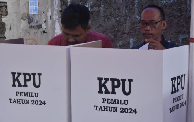 KPU Kabupaten Bekasi Pastikan Surat Suara, Logistik & Rekapitulasi dari Masing-masing PPK Selesai Tepat Waktu