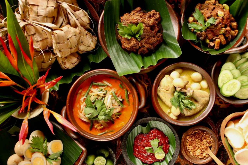 Tips Melestarikan Makanan Tradisional Indonesia agar Selalu Eksis di Kalangan Anak Muda