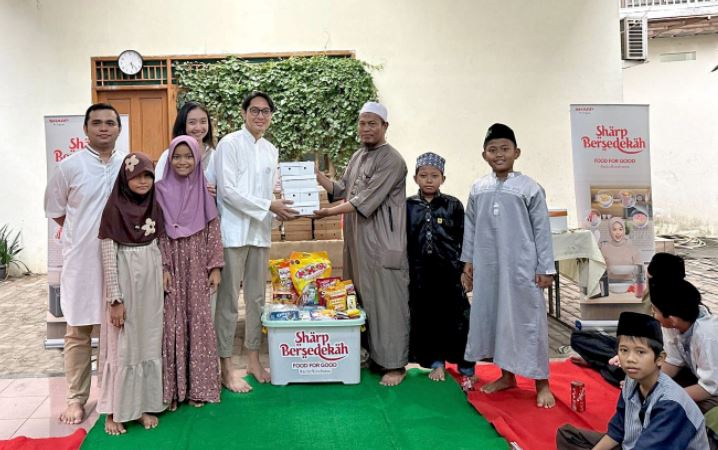 Sharp Greenerator Gelar Charity Program Berbagi Kebaikan Terhadap Sesama