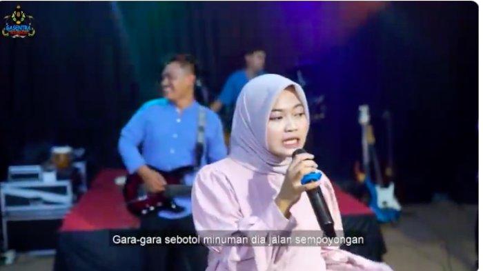 Viral di Media Sosial, Inilah Lirik dan Makna Lagu 