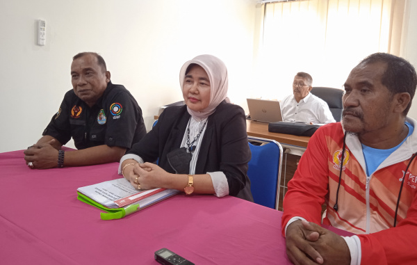 Kembalikan Formulir Pendaftaran Ketum KONI Kota Bekasi, Ekowati Optimis Dapat Dukungan Cabor