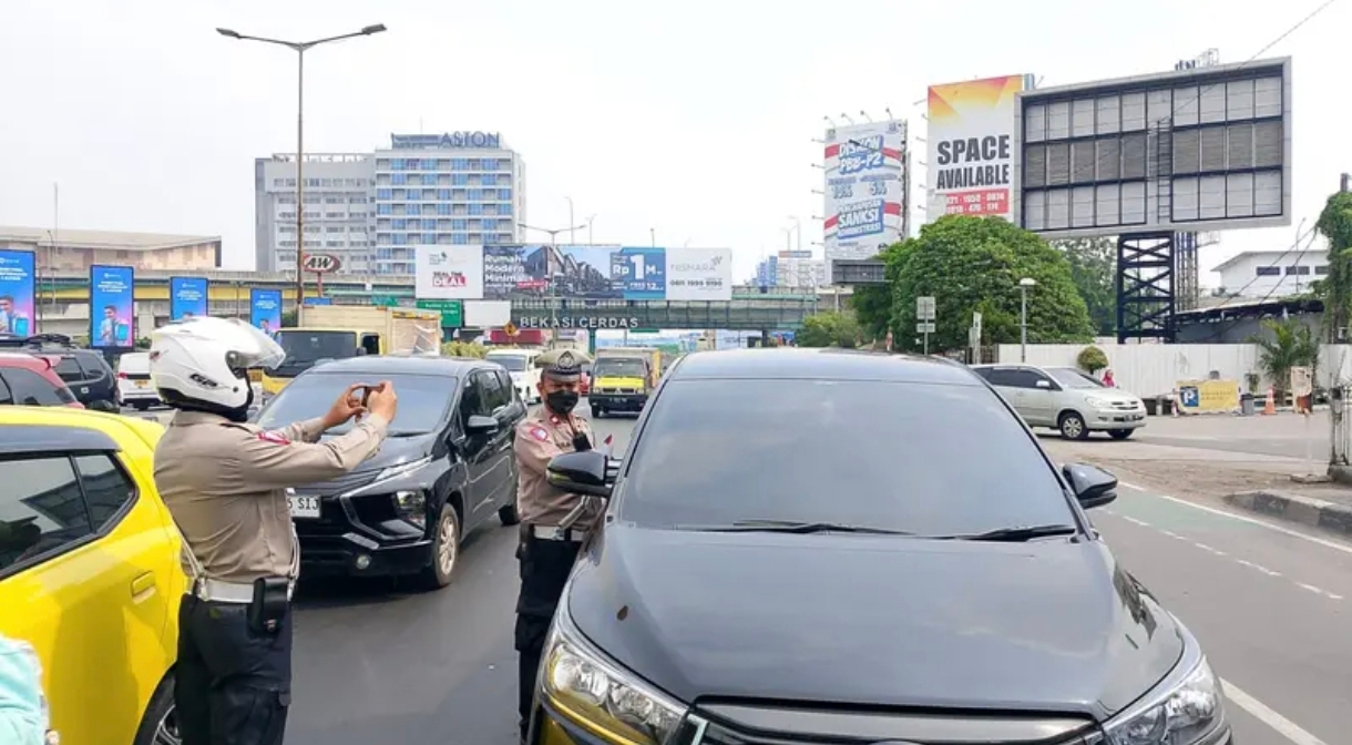 Operasi Zebra Jaya 2025 Resmi Dimulai, Satlantas Bekasi Fokus pada 9 Pelanggaran Rawan Kecelakaan