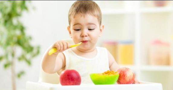 Ini Dia Tips an Trik Bagi Anak Yang Susah Makan Moms