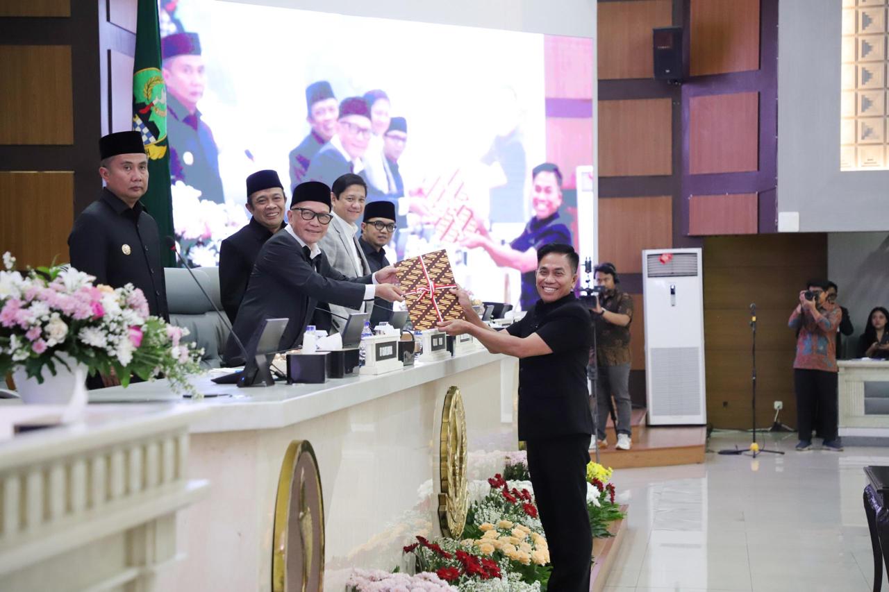 DPRD Jabar Gelar Rapur Penutupan Masa Sidang I Tahun Sidang 2024 sampai 2025